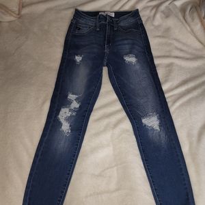 ***SOLD***KanCan Distressed Skinny Jeans 1/24